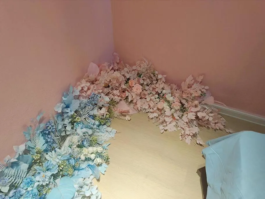 別荘 Penang Indoor Ktv Camping Tent Romantic Stay Up To 6 Pax Netflix Youtube Playstation Jelutong
